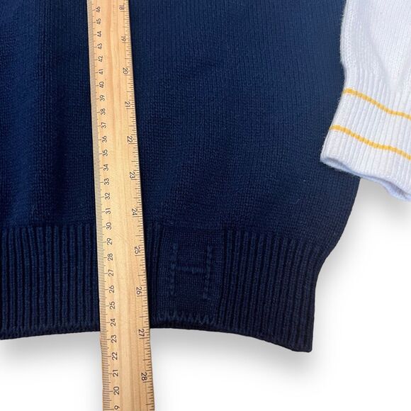 Hilflint Bumble App Sweatshirt Varsity Long Sleeve‎ Women Med - Picture 6 of 7